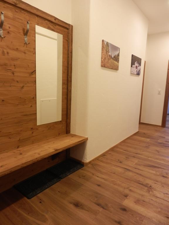 Haus Alpenflora Apartment Флирш Екстериор снимка